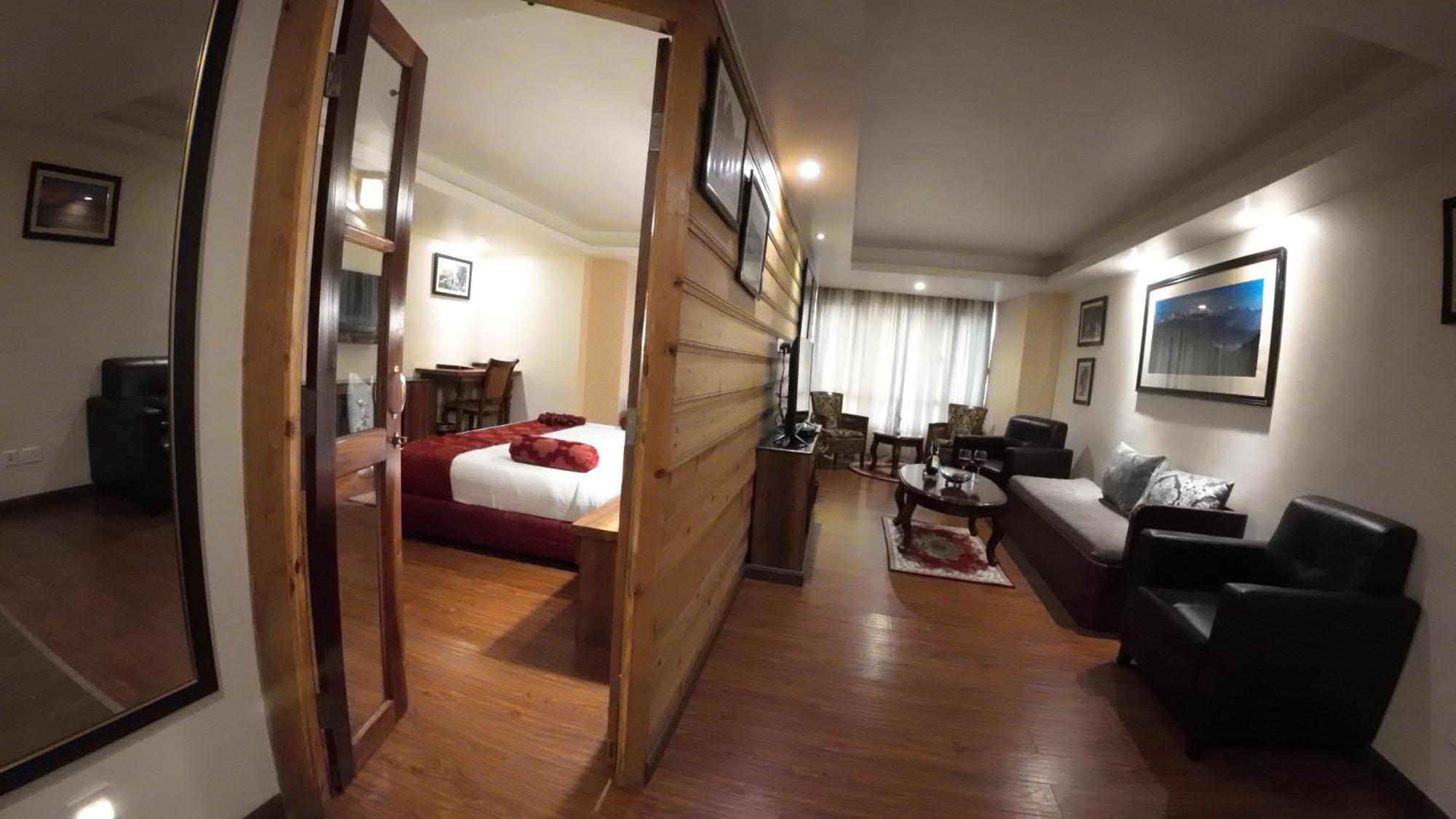 Crescent Resort, Darjeeling 다르질링 외부 사진